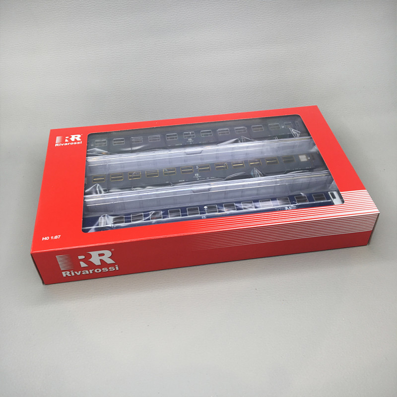 Coffret 3 voitures Express "Remus" Roma-Wien, couchettes et voiture-lits, FS, Ep. IV-V, RIVAROSSI HR4411, HO 1/87