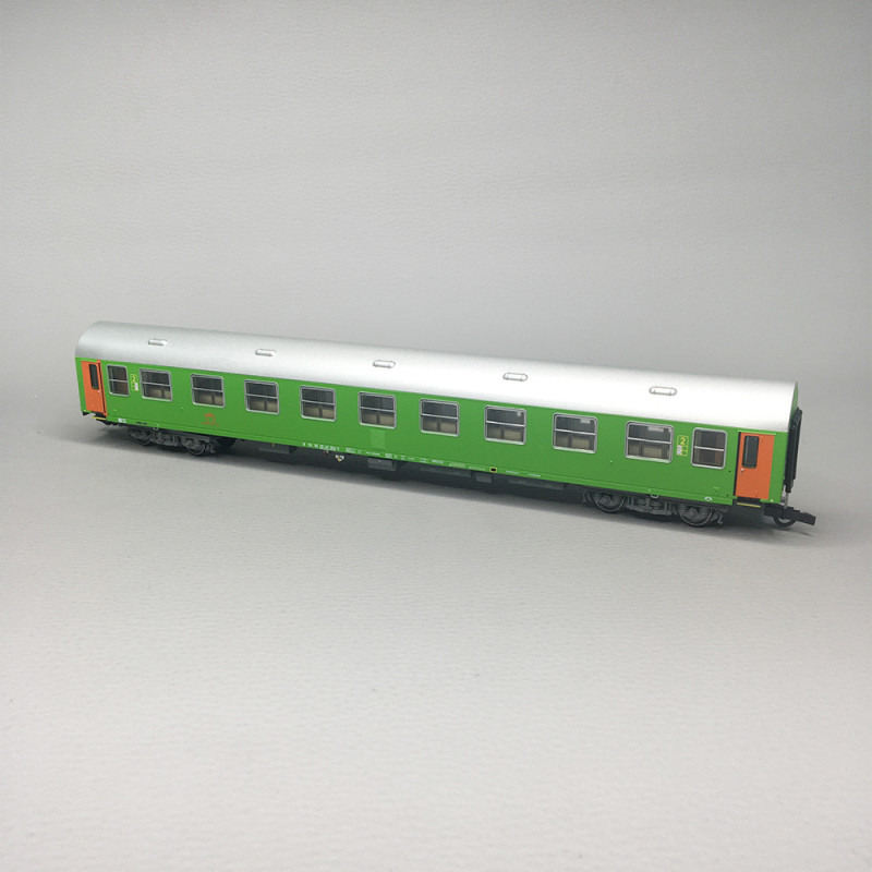 Voiture voyageurs 2e classe, type Y/B-70, ZSSK, Ep. V-VI, ROCO 6200232, HO 1/87