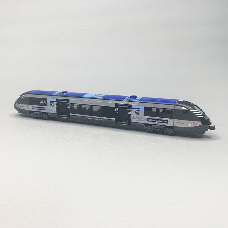Autorail diesel X 73500, "TER Bretagne, BreizhGo", SNCF, Ep. VI, ARNOLD HN2684S, N 1/160 - DCC SON