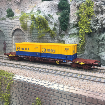 Wagon porte-conteneurs MMC3, 2x conteneurs 20 pieds "RENFE", rouge oxyde, Ep. IV, ELECTROTREN HE6101, HO 1/87