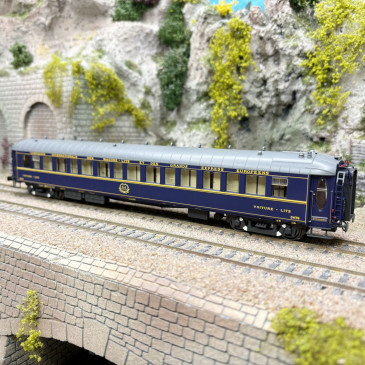 Voiture-lits Lx 20 (METRO), N°3479, bleue, CIWL, Ep. IIIb, LSMODELS 49235, HO 1/87