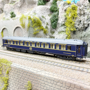 Voiture-lits Lx 16 (EIC), N°61 87 70-41 210-3, bleue, CIWL, Ep. IVa, LSMODELS 49243, HO 1/87