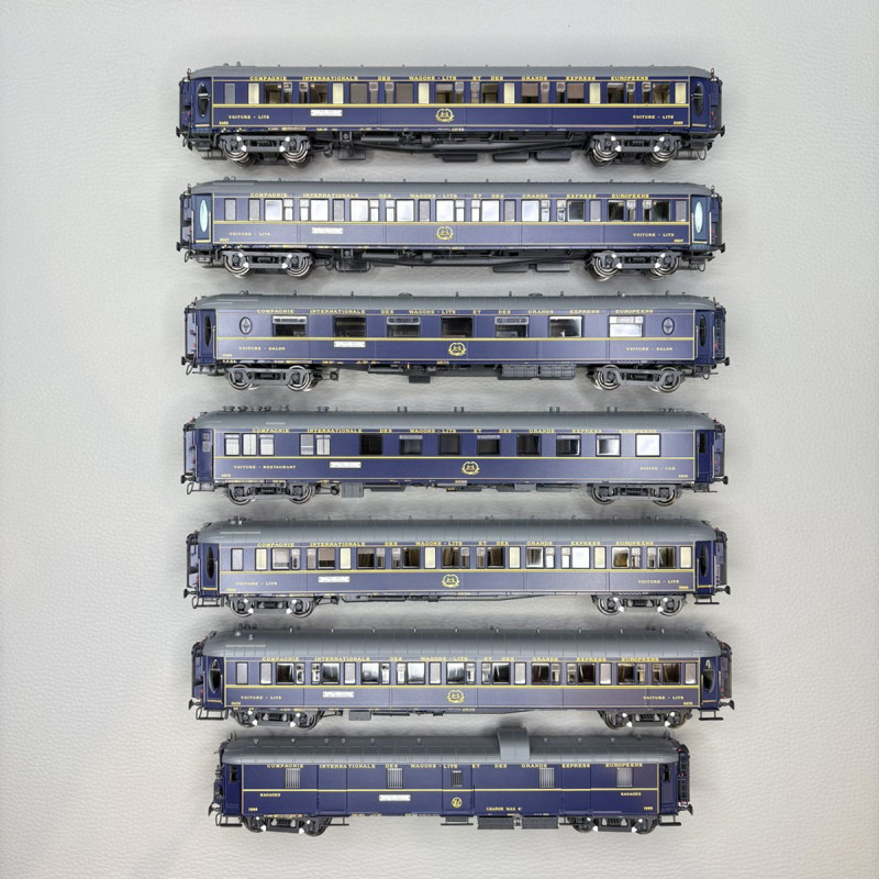 Coffret 7 voitures "Le Train Bleu" 1954, CIWL, Ep. III, MODELS WORLD MW1005, HO 1/87