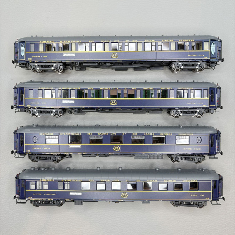 Coffret 7 voitures "Le Train Bleu" 1954, CIWL, Ep. III, MODELS WORLD MW1005, HO 1/87