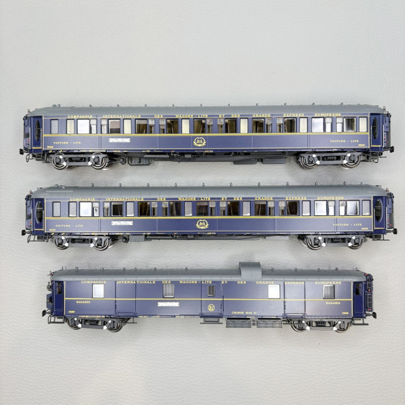 Coffret 7 voitures "Le Train Bleu" 1954, CIWL, Ep. III, MODELS WORLD MW1005, HO 1/87
