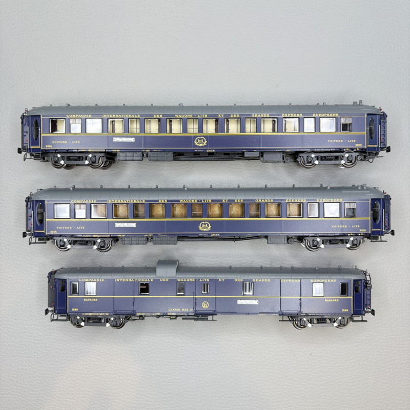 Coffret 7 voitures "Le Train Bleu" 1954, CIWL, Ep. III, MODELS WORLD MW1005, HO 1/87