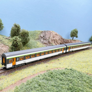 Coffret 2 voitures Corail VTU, livrée d'origine, 2nde classe, SNCF, Ep. IV, AZAR MODELS V01-ONP2, Z 1/220