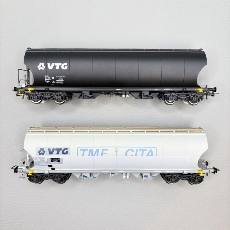 Coffret 2 wagons-trémies à céréales, noir/gris, VTG, Ep. VI, RIVAROSSI HR6689, HO 1/87