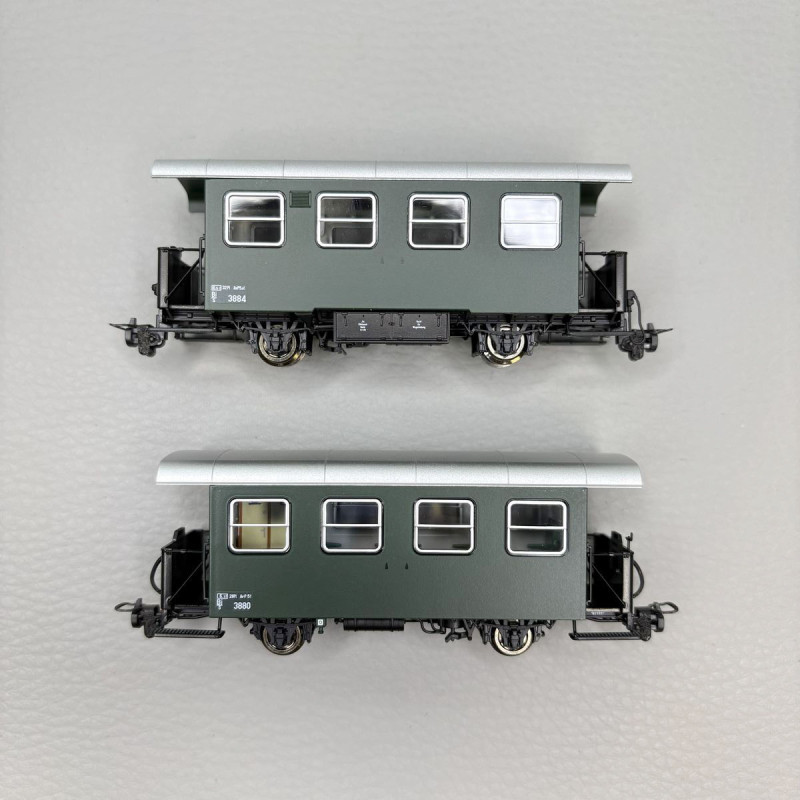 Coffret 2 voitures voyageurs à voie étroite type Bi/s, ÖBB, Ep. IV, ROCO 6240005, HOe 1/87