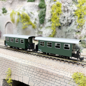 Coffret 2 voitures voyageurs à voie étroite type Bi/s, ÖBB, Ep. IV, ROCO 6240005, HOe 1/87