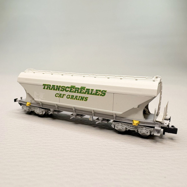 Coffret 2 wagons-trémies céréaliers “Transcéréales CAF Grains”, parois lisses et bombées, SNCF, Ep. IV-V, ARNOLD HN6732, N 1/160