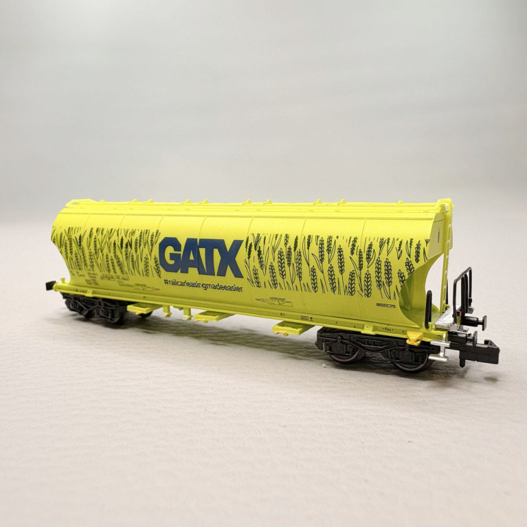 Wagon-trémie céréalier à 4 essieux avec parois bombées, vert néon “Cereal”, grand logo, D-GATX, Ep. VI, ARNOLD HN6737, N 1/160