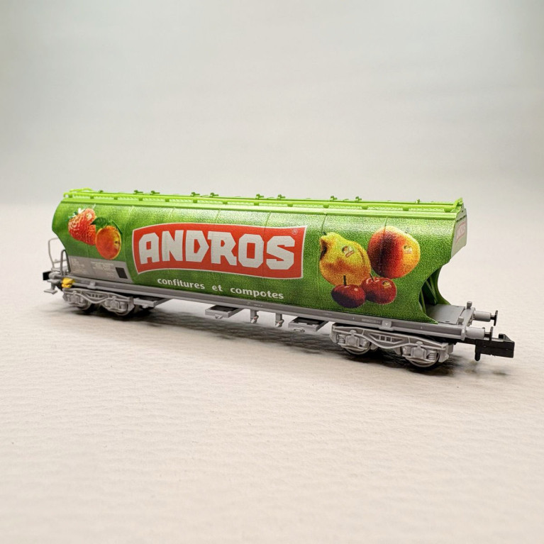 Wagon-trémie pour transport de sucre à 4 essieux “Andros”, vert, SNCF, Ep. V, ARNOLD HN6733, N 1/160
