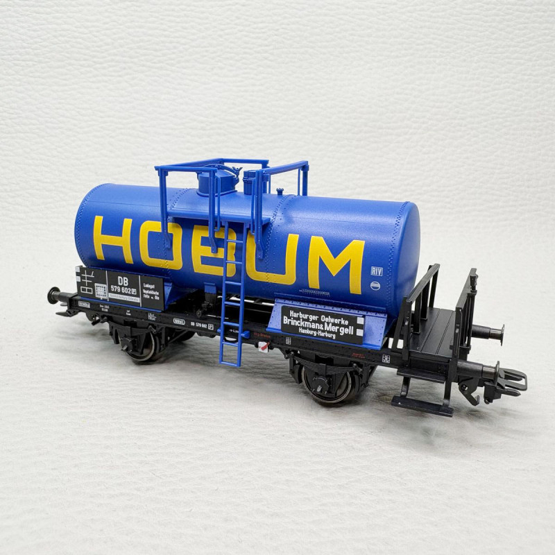 Wagon-citerne à 2 essieux HOBUM, cuve rivetée, plate-forme de serre-frein, N° 579 602, DB, Ep. III, MARKLIN 46468, HO 1/87