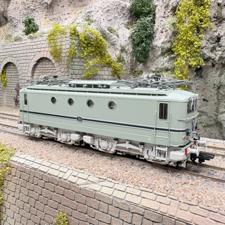 Locomotive électrique série 1100, N° 1125, locomotive-musée d’Utrecht, NS, Ep. VI, MARKLIN 38111, HO 1/87 - AC SON