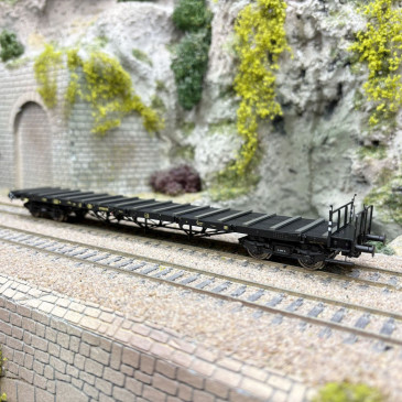 Wagon plat à bogies SSl, SNCB, Ep. III, BRAWA 51344