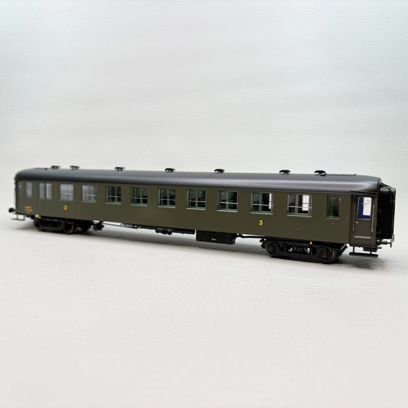 Coffret de 3 voitures OCEM soudées, SNCF, Ep. IIIa, MODELS WORLD MW 40951