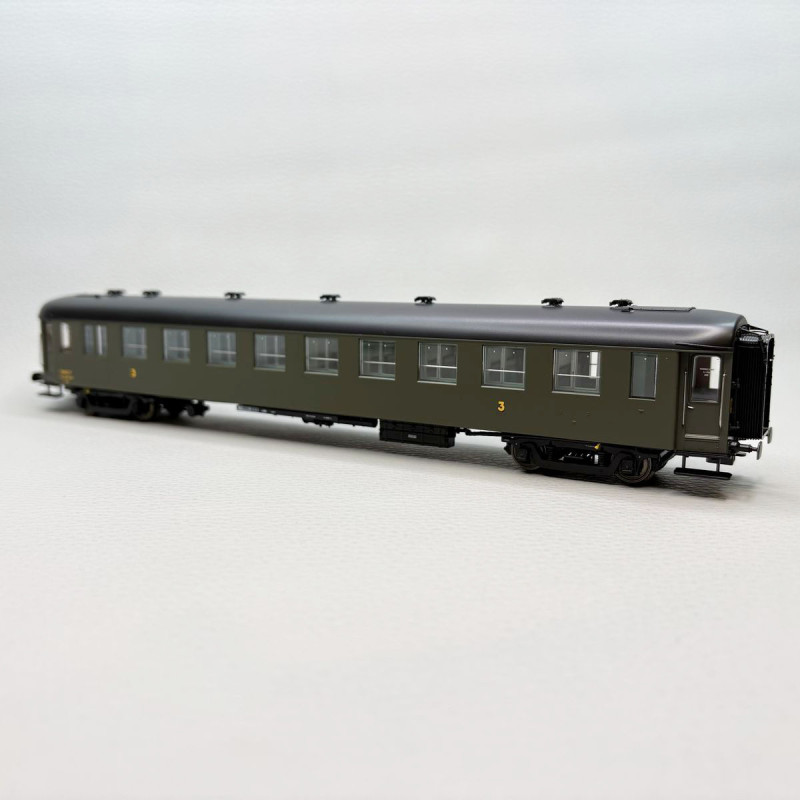 Voiture C10myfi OCEM 36, SNCF, Ep. IIIa, MODELS WORLD MW 40950