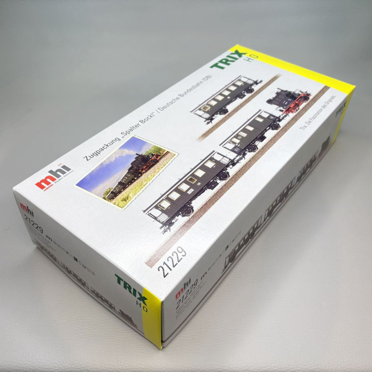 Coffret train “Spalter Bockl”, locomotive 98.3 “Glaskasten” et 3 voitures, DB, Ep. III, TRIX 21229