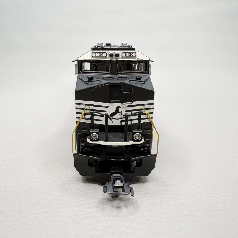 Locomotive diesel GE ES44AC 8136, Norfolk Southern, Ep. VI, MÄRKLIN 38449