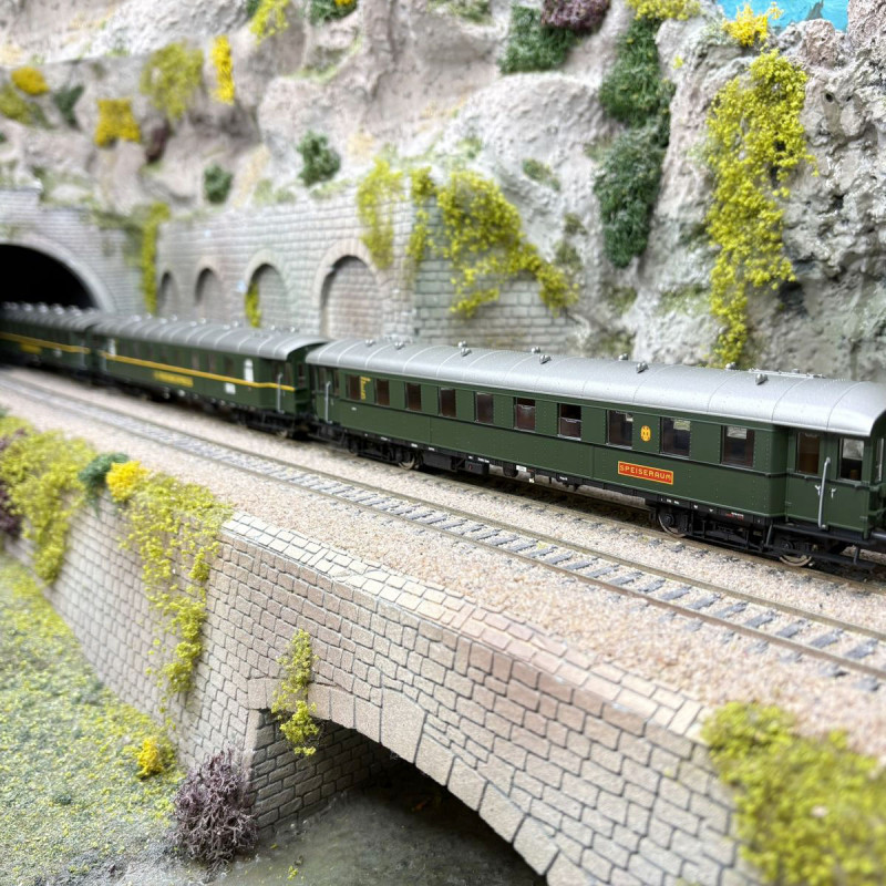 Coffret de 3 voitures “Ferienexpress”, DB, Ep. III, ROCO 6200235