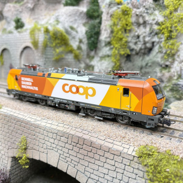 Locomotive électrique Rem 476 457-7 “Aargau”, Railcare, Ep. VI, ROCO 7500175