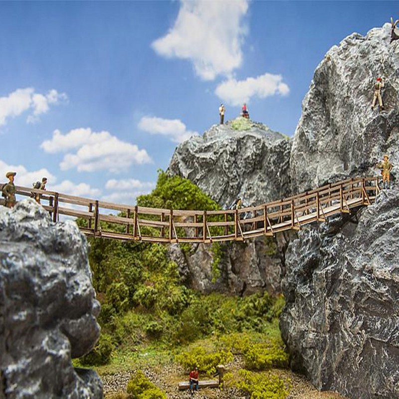 Pont Ferroviaire Grand Pont Suspendu Hornby – Échelle HO (1:87) – Réf. R8008