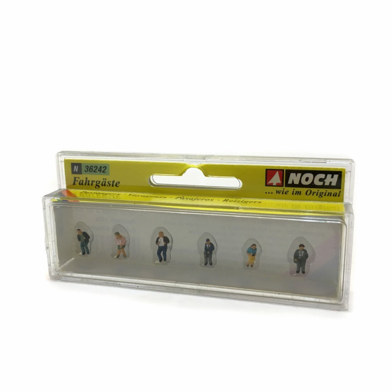 6 personnes assises -N-1/160-NOCH 36242