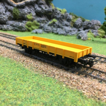Wagon bas rebords bas  époque IV et V -HO-1/87-MARKLIN 4471