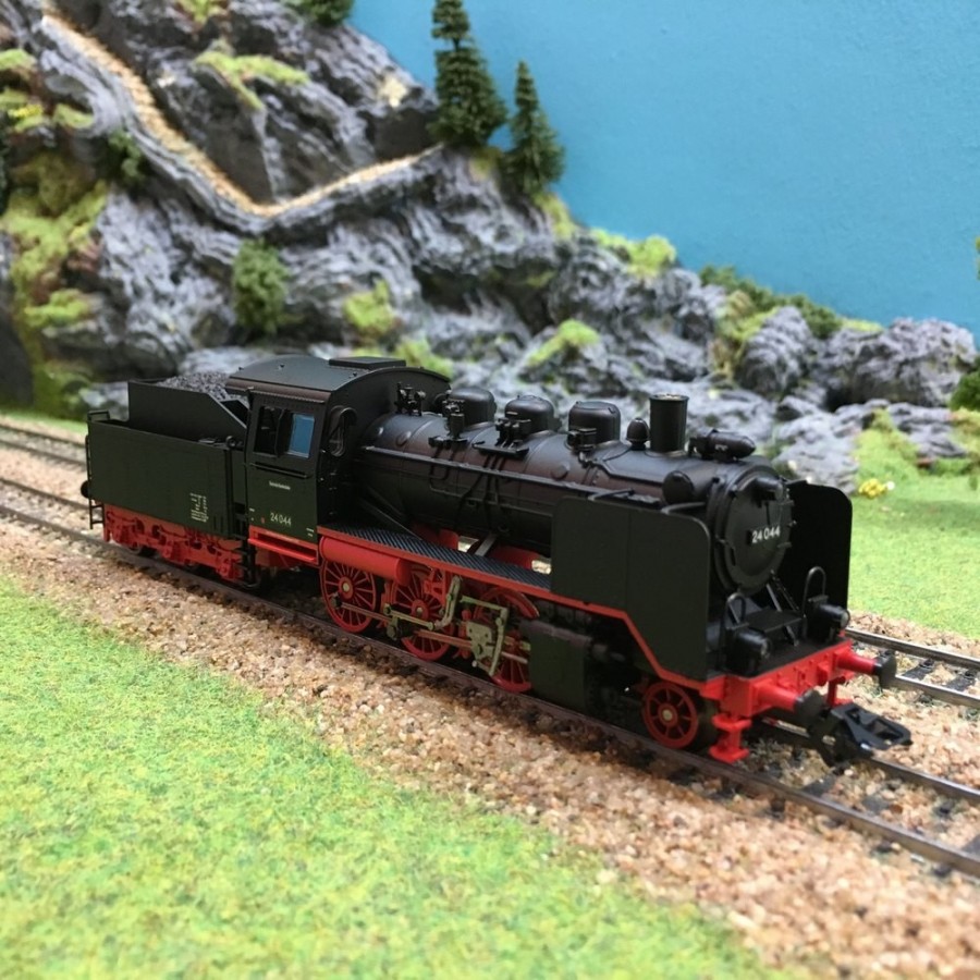 Locomotive BR24 DB digitale Mfx son epIII -HO-1/87-MARKLIN 36244