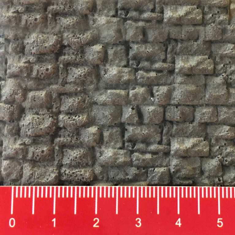 Long mur de pierres "moellons"-HO 1/87-NOCH 58255