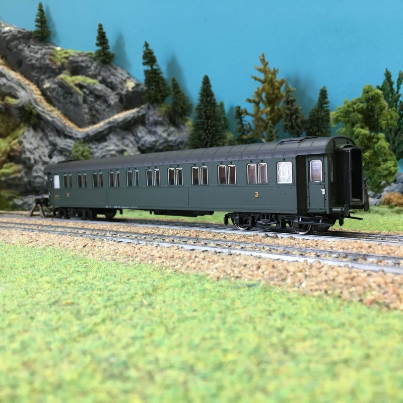 Voiture Cmyf ép III CL3 SNCF-HO 1/87-REE VB50272