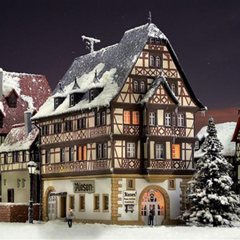 Auberge de ville à colombage-N-1/160-KIBRI 37117