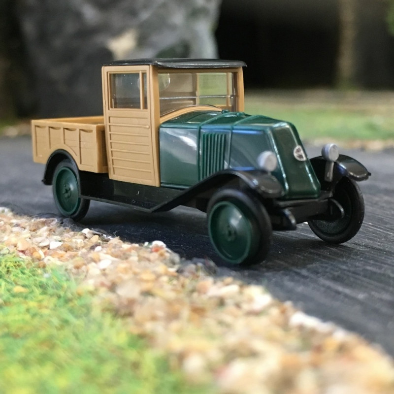 Renault T Pick-Up-HO-1/87-RIETZE 83051