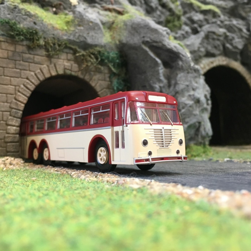 Bus "Bussing" 12000 T-HO 1/87-BREKINA 59421