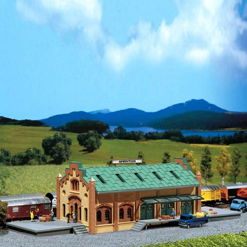 Modélisme ferroviaire HO : Poste de commande électronique - Faller - Rue des Maquettes Modélisme ferroviaire HO : Poste de commande électronique - Faller - Rue des Maquettes