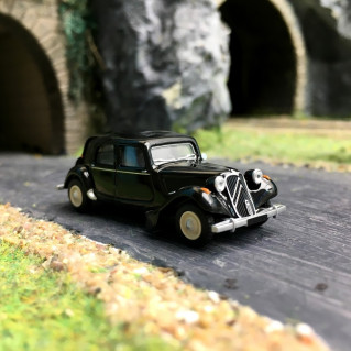 Citroën Traction 11B 1952-HO 1/87-SAI 6100