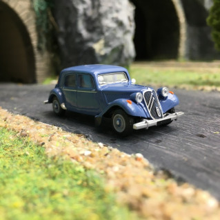 Citroën Traction 11B 1952-HO 1/87-SAI 6101