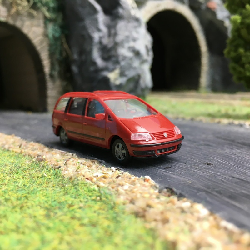 VW Sharan Rouge-HO 1/87-AWM 0870R