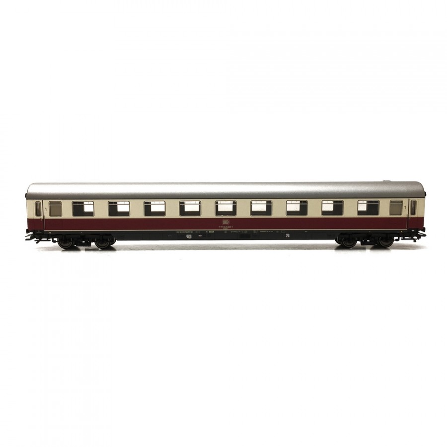 Voiture CL1 Avümz 111 DB Ep IV-HO 1/87-MARKLIN 43845