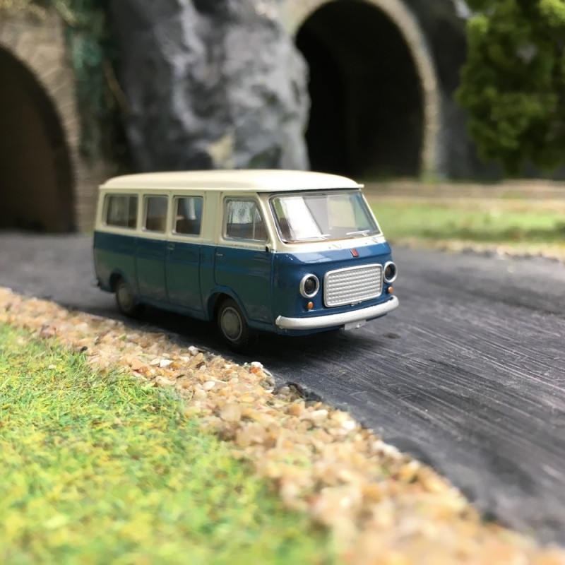 FIAT 238 - Minibus-HO 1/87-BREKINA 34410