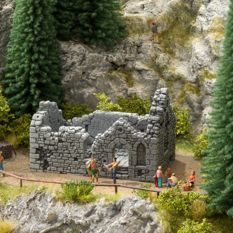 Ruine de chapelle pour décor-HO 1/87-NOCH 58611