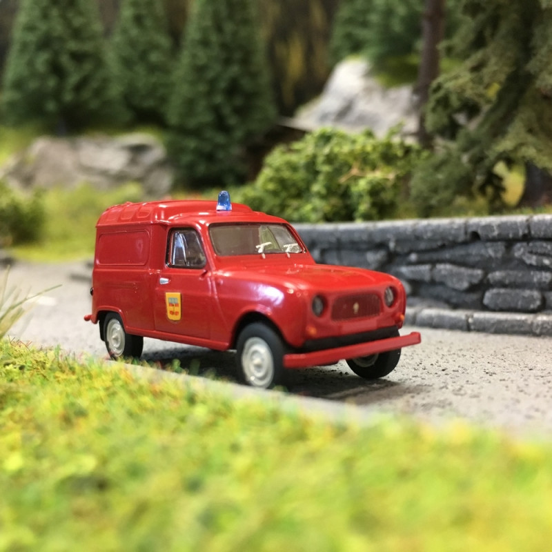 Renault 4L fourgonnette Pompiers Le Mans-HO-1/87-BREKINA 14747LM