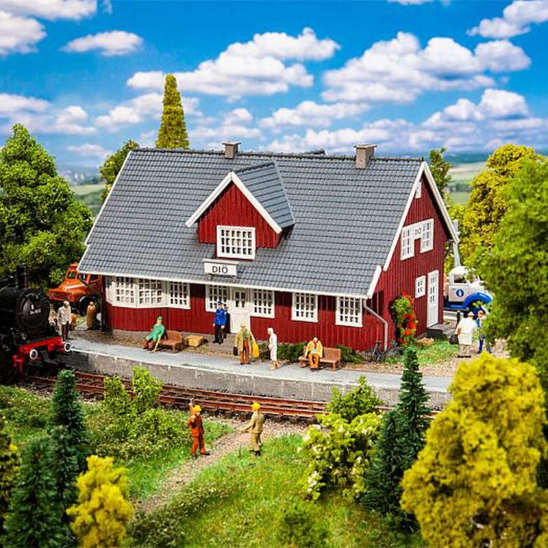 LIMA HO 1/87 maquette de gare de vicenza en BO réf 600045 EUR 11,90 - PicClick FR