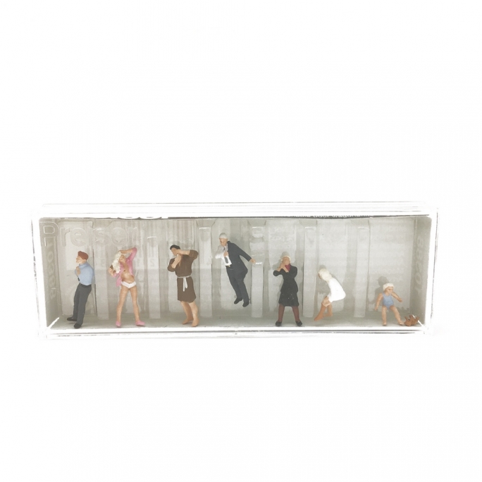 Personnages dans la salle de bain-HO 1/87-PREISER 10388