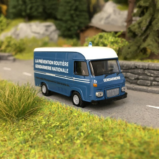 Camion Saviem SG2 GENDARMERIE-HO 1/87-BREKINA 14641