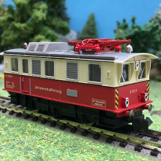 Astuce : déboucher l'aiguille de la colle Revell - CC7107_76 Modélisme  Ferroviaire